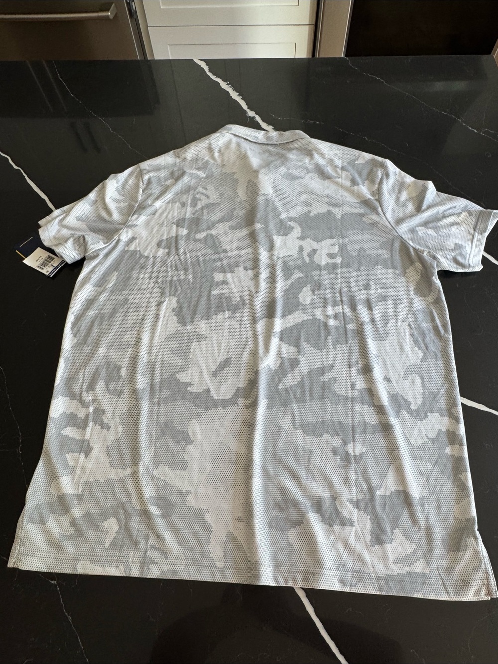 Ralph Lauren Men's Light Gray & White Camo Performance Polo - Picture 6 of 7